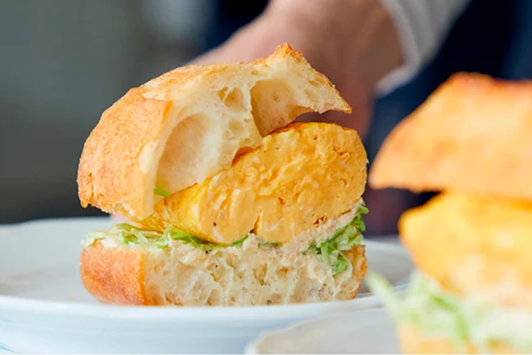 オムレツサンド