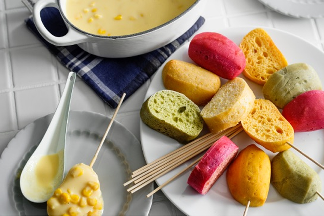 コーンスープとパヴェのクルトン