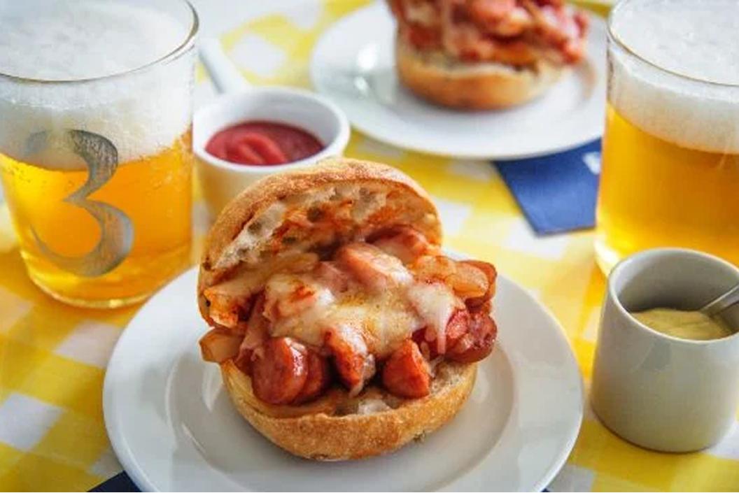 ウインナーチリドッグ