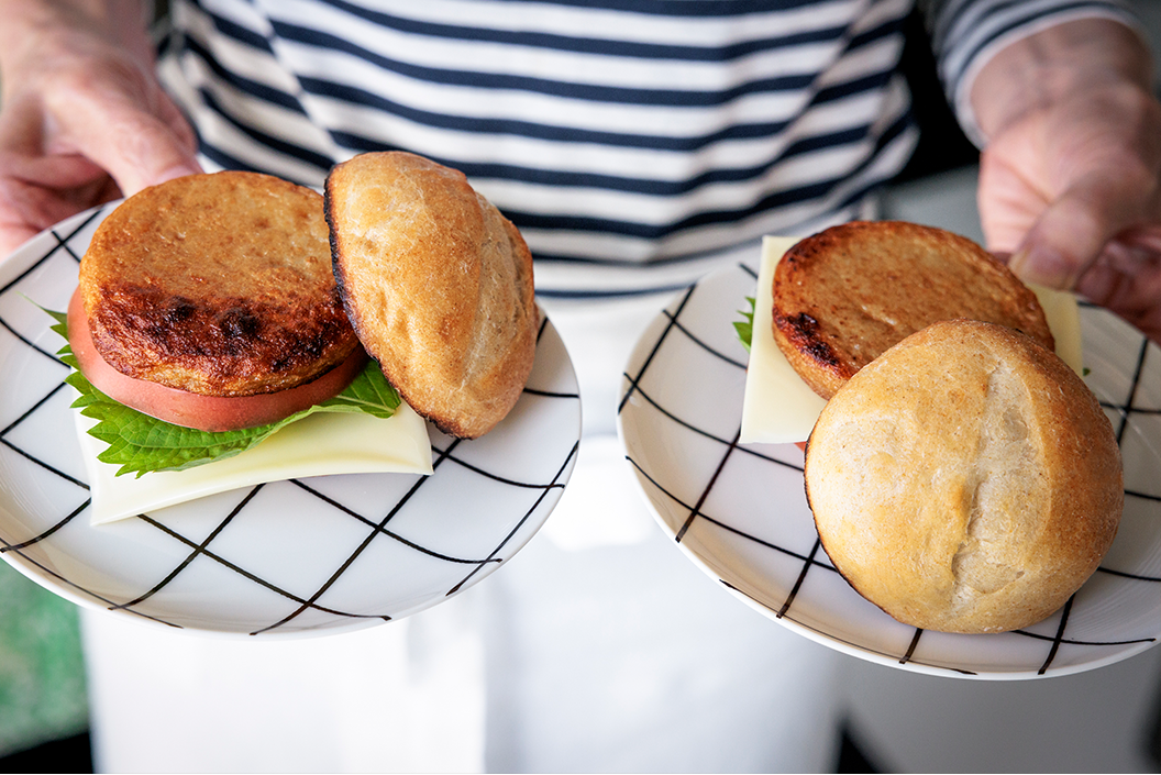 さつま揚げバーガー