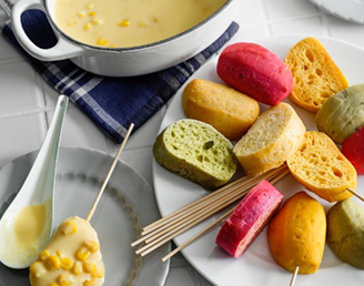 コーンスープとパヴェのクルトン