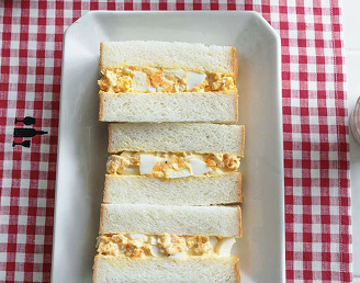 たっぷり卵の厚切りサンド