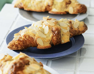 クロワッサンダマンド